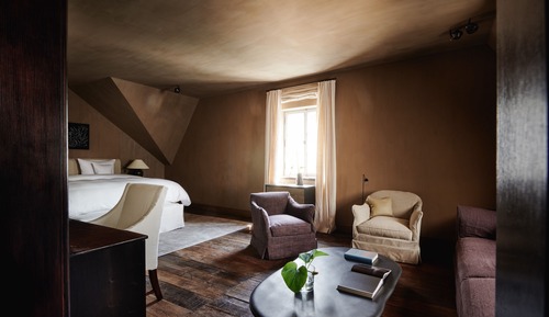 Suite Premier (Historic Chancellery)