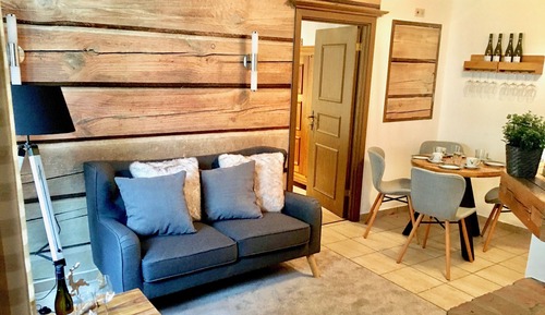 Apartamento, 2 habitaciones, planta baja
