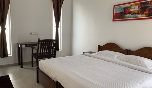 Room Suite 2