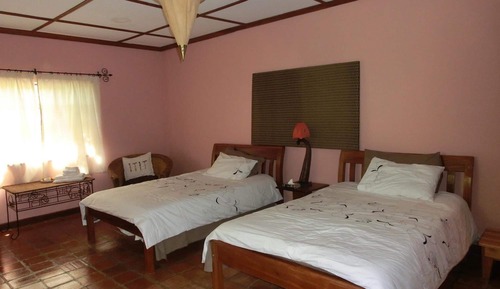Habitación estándar con 2 camas individuales