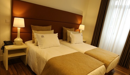 Habitación estándar con 1 cama doble o 2 individuales