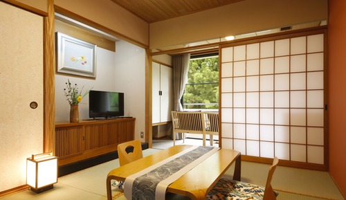 Habitación tradicional (Economy Japanese Style, For 2 People)