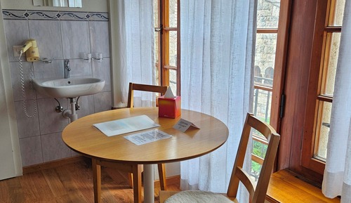 Habitación Confort con 2 camas individuales, accesible en silla de ruedas