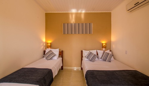 Habitación triple estándar, varias camas