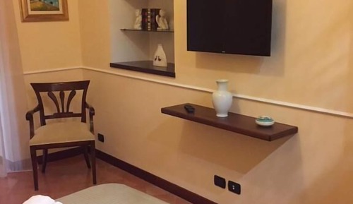 Habitación triple, vistas a la ciudad
