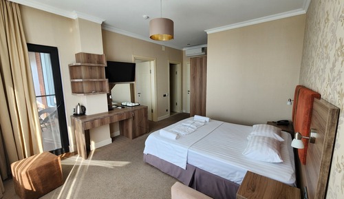 Family Quadruple Room, 2 Bedrooms, Sea View