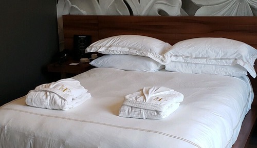 Habitación Deluxe, 1 cama de matrimonio, vistas al río (Blarney Stone Queen)