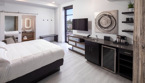 Habitación estándar, 1 cama de matrimonio grande, vistas al río (Chimney King)