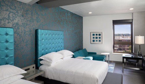 Suite superior, 2 camas de matrimonio, vistas al río (Peacock Suite)