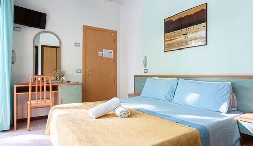 Habitación doble, balcón
