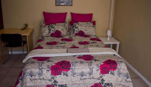 Habitación estándar doble (Adina)