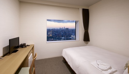 Habitación individual Confort, no fumadores, vistas a la ciudad (Housekeeping Every 3 Days)