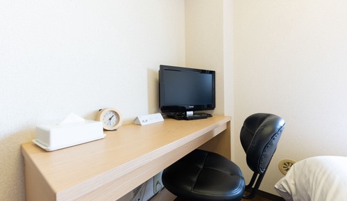 Habitación individual Premium, no fumadores (Unable to check-in after 9:30 pm)
