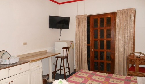Estudio, vistas a la ciudad