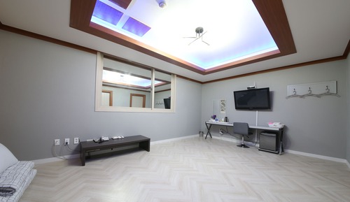 Habitación tradicional, bañera (Ondol)