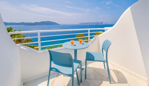 Penthouse Sea View Room