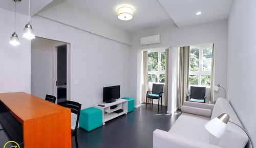 Apartamento City, 2 habitaciones, cocina, vistas a la ciudad