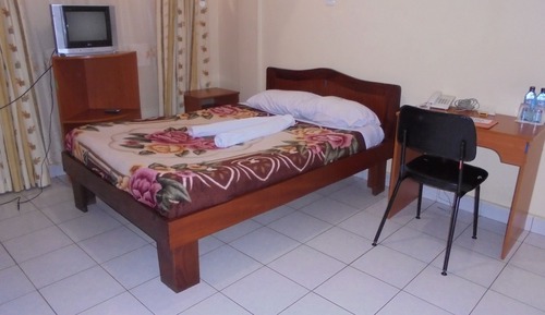 Habitación clásica con 1 cama doble o 2 individuales