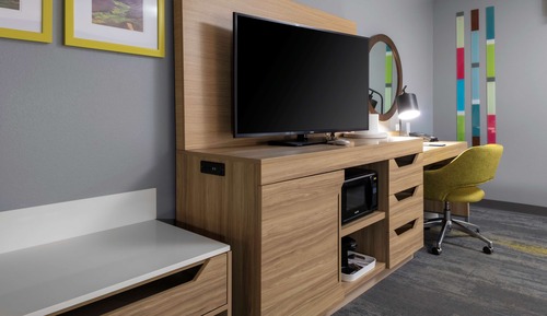 Habitación, 2 camas de matrimonio, frigorífico y microondas