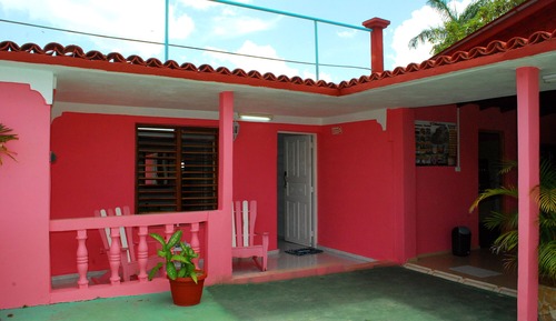 Habitación económica con 1 cama doble o 2 individuales