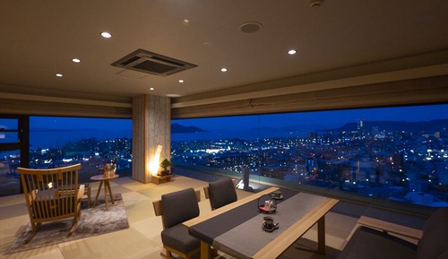 Suite de lujo, no fumadores, vistas a la ciudad (with Private External Bathroom)