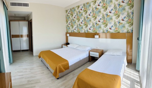 Habitación familiar, vistas al mar