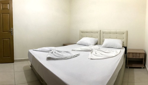 Habitación estándar con 1 cama doble o 2 individuales