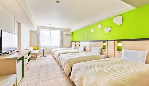 Habitación cuádruple superior, no fumadores, en esquina (3 People)