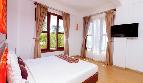 Habitación familiar, vistas al jardín