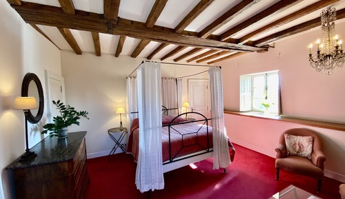 Habitación doble superior, vistas al lago, en la zona del jardín (Clos Bouchet et Aubuis)
