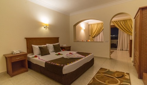 Standard Twin Room , Garden View 