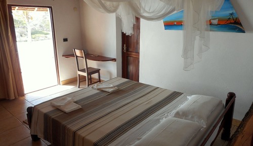 Bungalow, 2 habitaciones, 2 baños, frente al mar