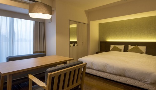 Habitación Deluxe, 1 cama de matrimonio grande con sofá cama (B)