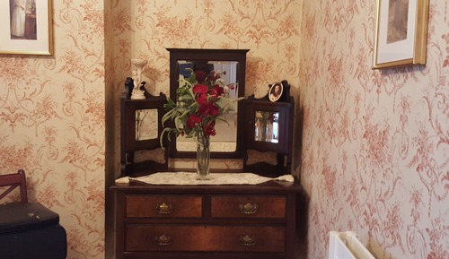 Habitación individual, baño privado