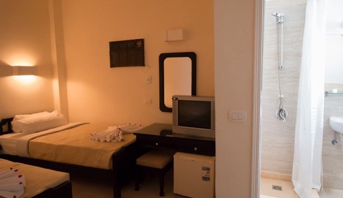 Habitación clásica con 2 camas individuales