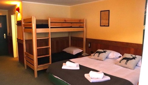 Habitación cuádruple Premium, balcón