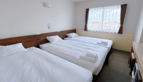 Habitación triple, no fumadores