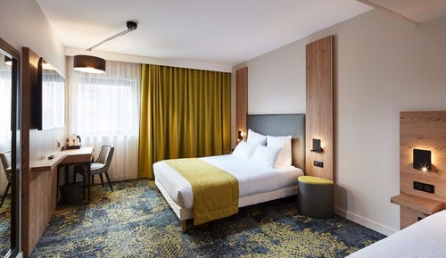 Habitación triple, 1 cama de matrimonio con sofá cama