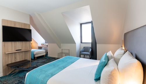 Habitación cuádruple, 1 cama de matrimonio con sofá cama