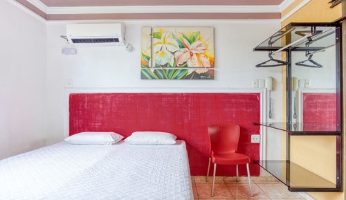 Habitación triple, varias camas