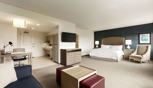 Suite, 1 cama de matrimonio grande, bañera (Mobility & Hearing, Urban)
