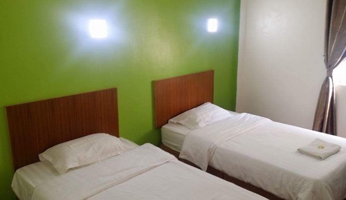 Habitación con 2 camas individuales