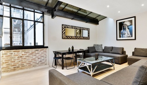 Standard Apartment 102