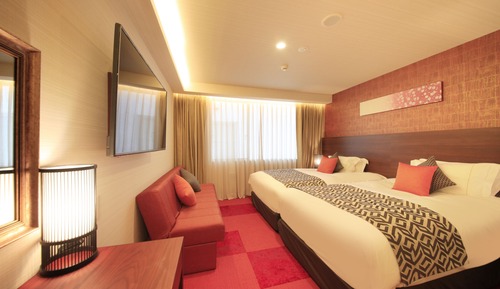 Habitación superior con 2 camas individuales, fumadores (2Semi-doubleBed,Extrabed from3rdAdult)