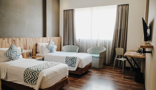 Habitación (Sunshine Day)