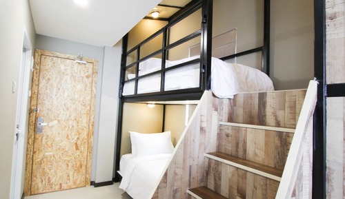 Habitación (Happy Day)