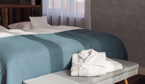 Suite junior, 1 cama doble, balcón