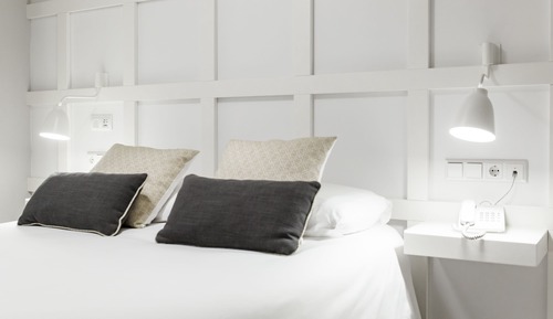 Habitación estándar doble (1 double bed or 2 single beds)