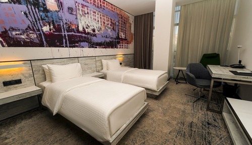 Standard Twin Room