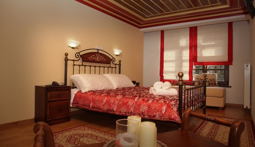 Habitación triple, vistas a la montaña